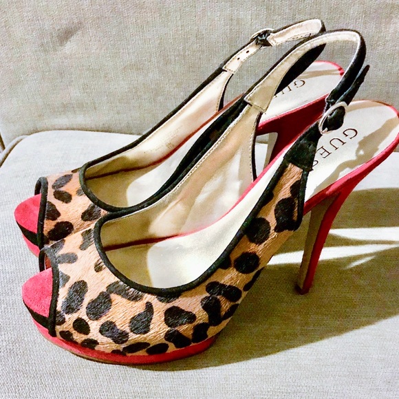 Guess Cheetah Print Sandals - Picture 1 of 3